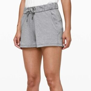 Lululemon On The Fly Short *2.5"
Heathered Slate Size 8